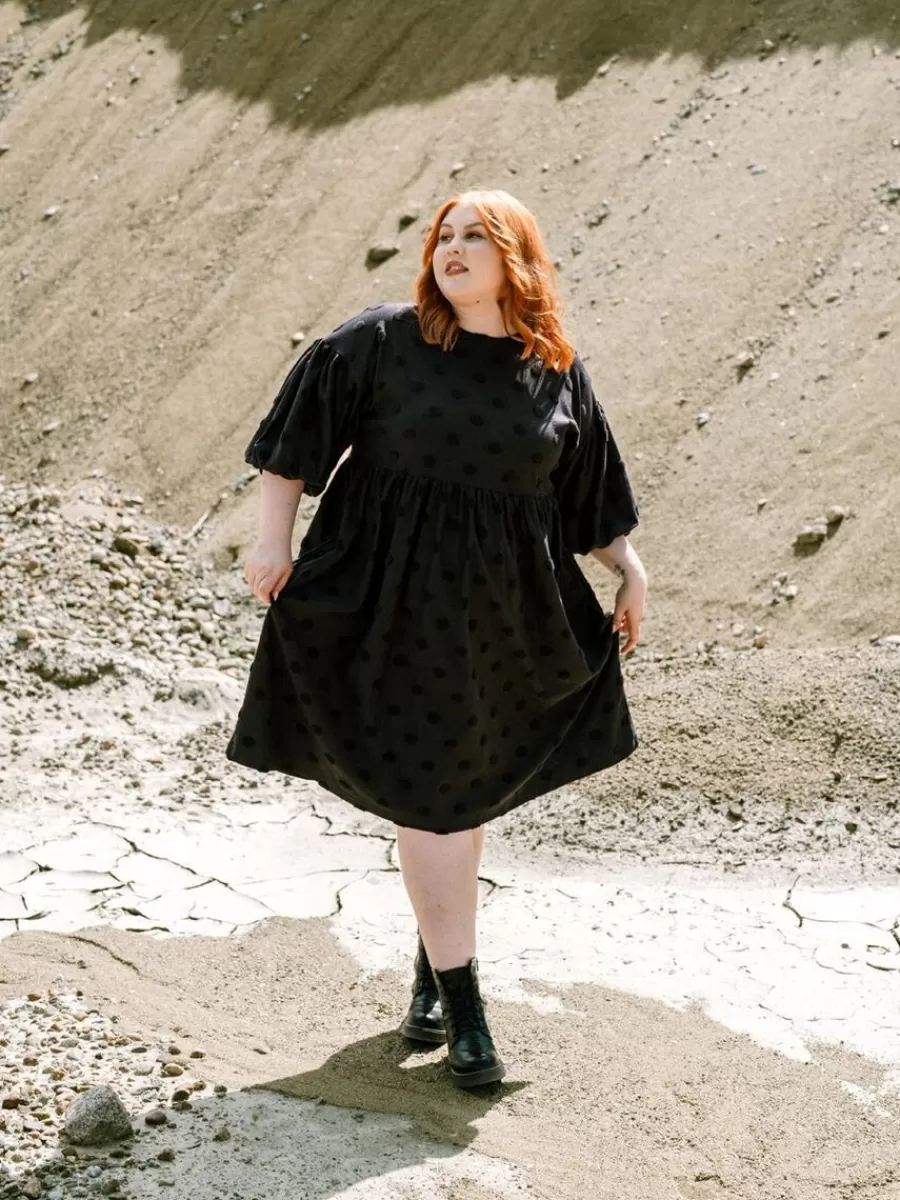 Elena Mekko, Musta Big Dot>Aarre Clearance