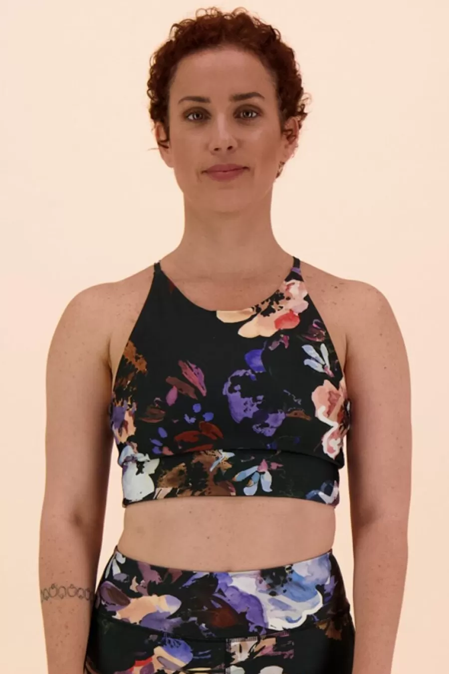 Urheilutoppi, Black Anemone>Kaiko Store