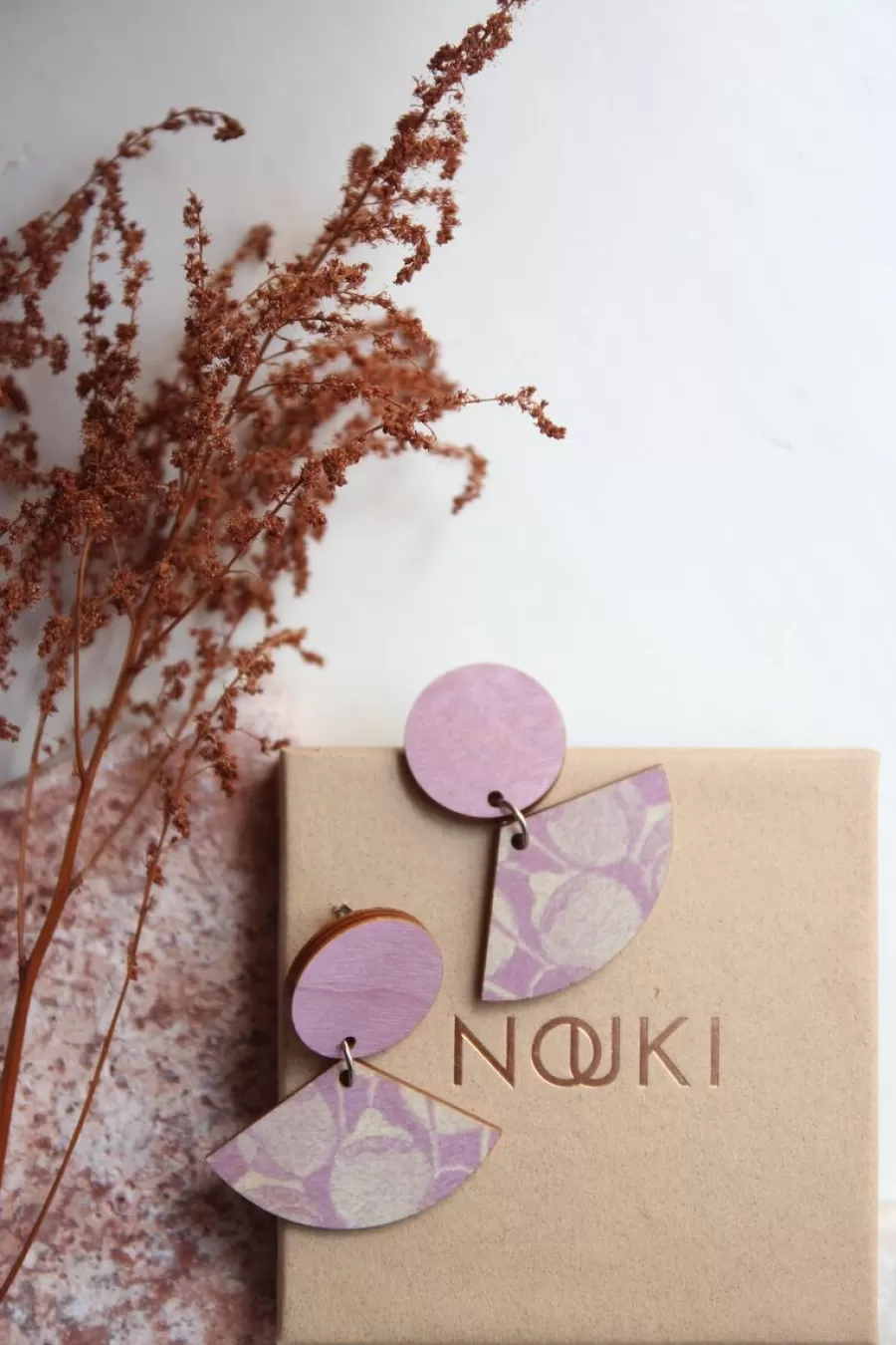 Viuhka Korvakorut, Valokas Lila>Nouki Discount